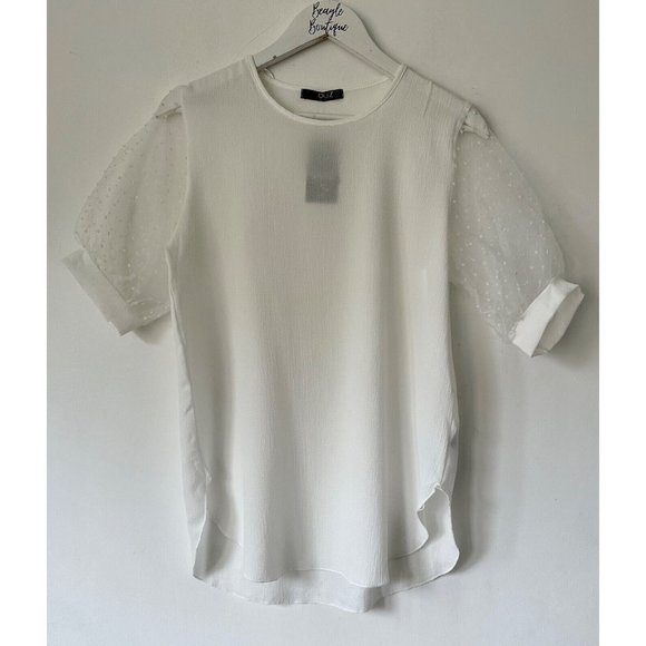 Quiz Tops - Quiz Cream Crepe Mesh Blouse Size 10